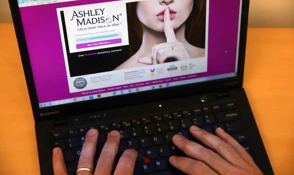 Ashley-Madison-Scammer-Review1